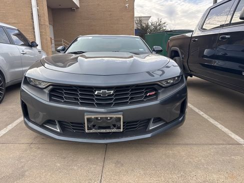 Used 2019 Chevrolet Camaro LT w/ RS Package image 3