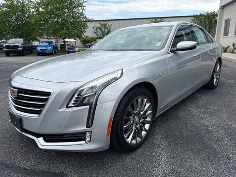 Used 2018 Cadillac CT6 Luxury AWD/4WD image 7