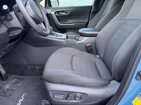 Used 2024 Toyota RAV4 SE AWD/4WD image 18