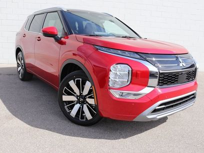 New 2025 Mitsubishi Outlander SEL