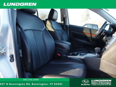 Used 2013 Subaru Outback 3.6R Limited w/ Moonroof Pkg image 9