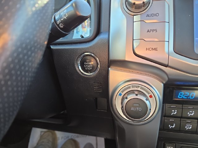 Used 2016 Toyota 4Runner Limited AWD/4WD image 21