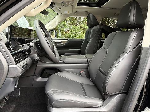 New 2026 INFINITI QX80 Pure AWD/4WD image 11