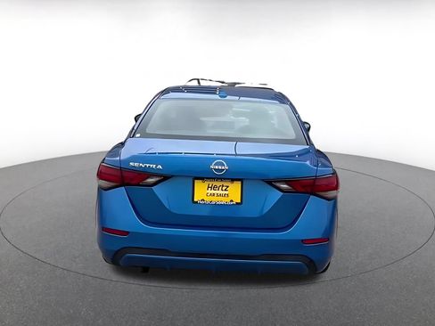 Used 2025 Nissan Sentra SV FWD image 12