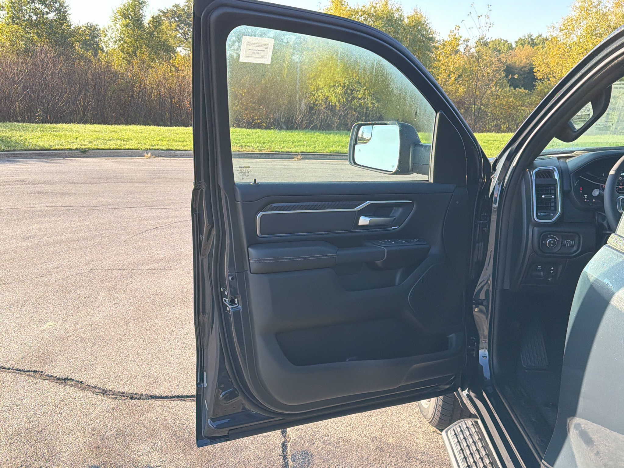 New 2027 RAM 1500 Big Horn AWD/4WD image 10