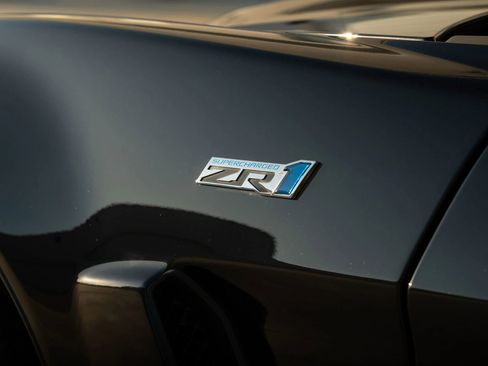 Used 2010 Chevrolet Corvette ZR1 w/ Preferred Equipment Group image 44