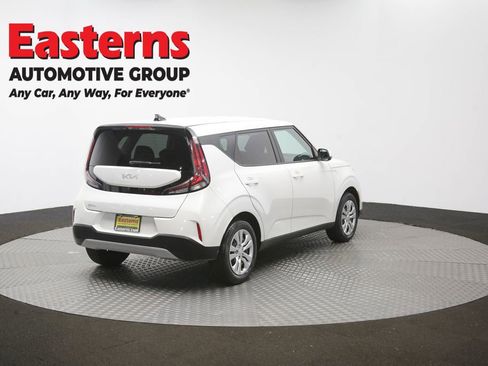 Used 2023 Kia Soul LX FWD image 39