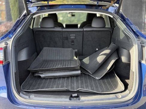 Used 2022 Tesla Model Y Performance image 17