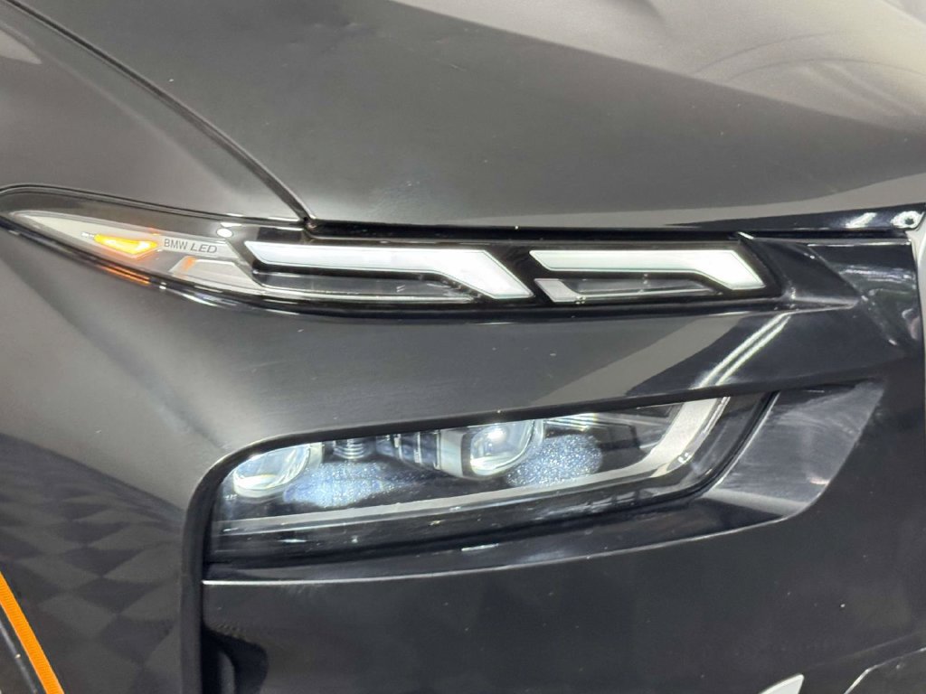 Used 2023 BMW X7 xDrive40i AWD/4WD image 15