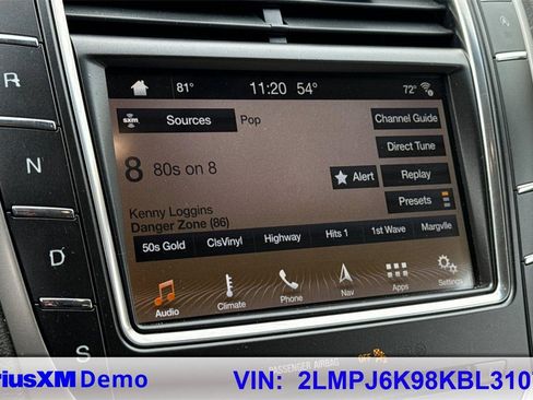 Used 2019 Lincoln Nautilus Select image 27