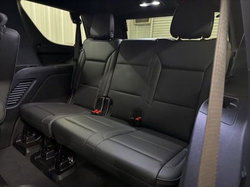 Used 2025 GMC Yukon Denali image 33