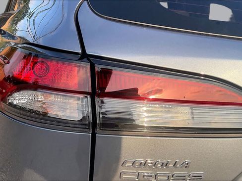 Used 2026 Toyota Corolla Cross L FWD image 28