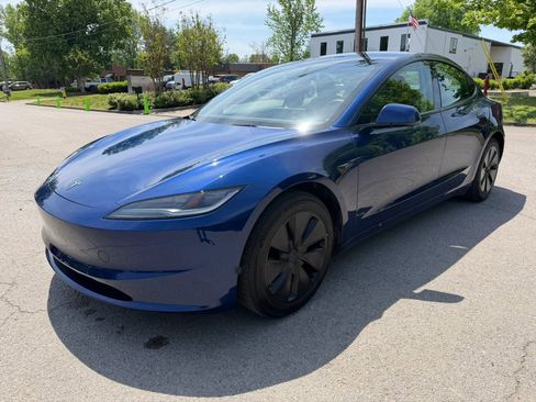 Used 2024 Tesla Model 3 Long Range AWD/4WD image 8