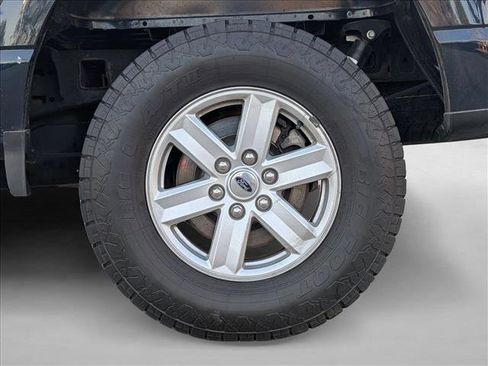 Used 2021 Ford F150 XLT w/ Equipment Group 301A Mid AWD/4WD image 9