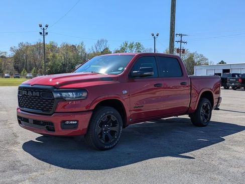 New 2026 RAM 1500 4x4 Crew Cab image 7
