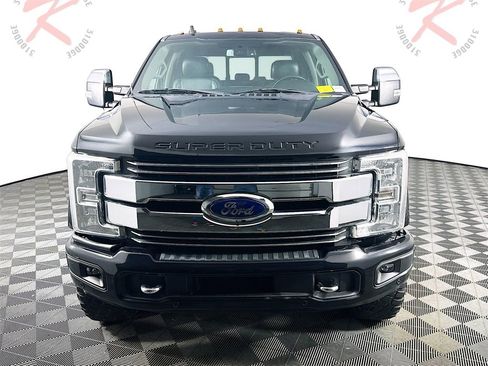 Used 2019 Ford F350 Lariat w/ Lariat Ultimate Package image 2