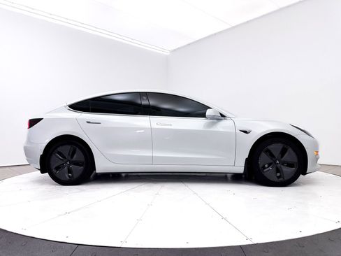 Used 2020 Tesla Model 3 Standard Range Plus RWD image 40