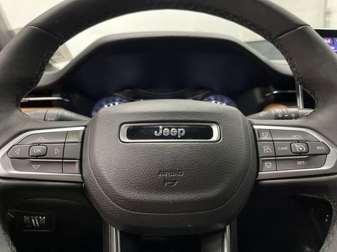 Certified 2024 Jeep Compass Limited image 14