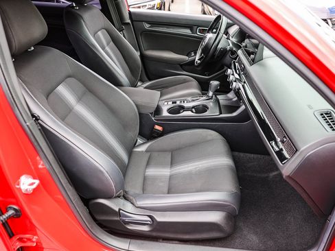 Certified 2024 Honda Civic Sport image 7