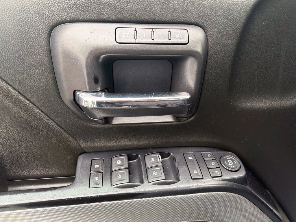 Used 2019 Chevrolet Silverado 3500 LTZ w/ Duramax Plus Package AWD/4WD image 20