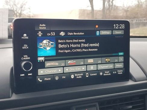 Used 2023 Honda Pilot EX-L image 22