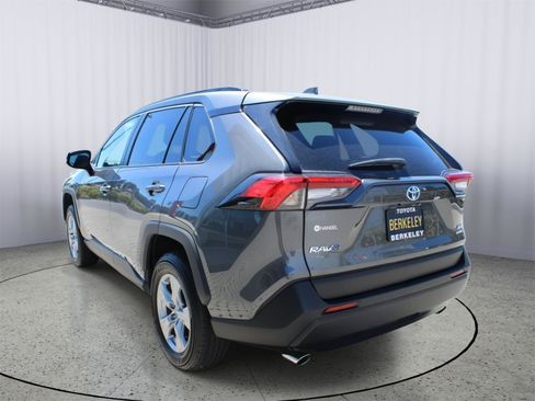 Used 2024 Toyota RAV4 XLE w/ Convenience Package AWD/4WD image 6