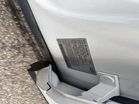 Used 2024 Audi SQ5 Premium Plus image 25