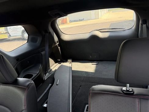 Used 2025 Honda Pilot Black Edition image 14
