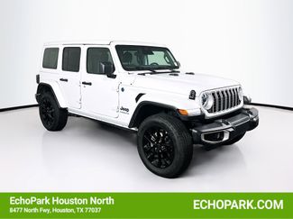 Used 2025 Jeep Wrangler Sahara w/ Safety Group video 1