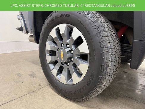 Certified 2024 Chevrolet Silverado 2500 LT image 9