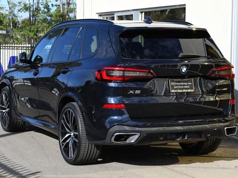 Used 2022 BMW X5 xDrive40i w/ M Sport Package image 10