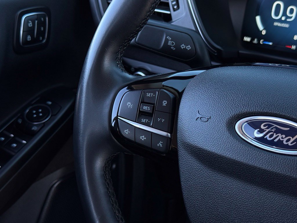 Used 2024 Ford Escape Platinum AWD/4WD image 11