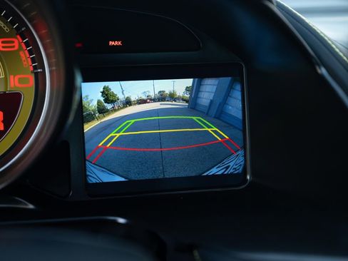 Used 2020 Ferrari 812 Superfast RWD image 41