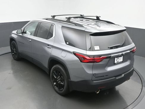 Used 2023 Chevrolet Traverse LT w/ Rear Camera Mirror Package AWD/4WD image 41