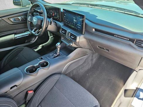 Used 2025 Ford Mustang GT image 19