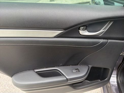 Used 2016 Honda Civic EX-L image 11