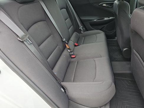 Used 2023 Chevrolet Malibu RS w/ Driver Confidence Package FWD image 16