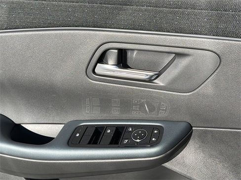 New 2026 Nissan Leaf SV+ w/ Floor Mat Package (SV+) image 16