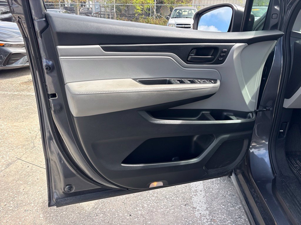 Used 2018 Honda Odyssey EX-L image 11
