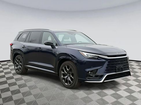 Used 2025 Lexus TX 500h F SPORT Premium image 1