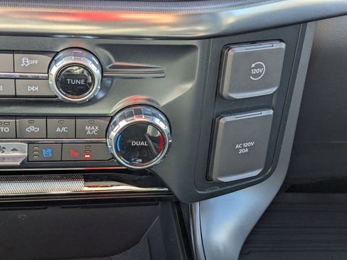 Certified 2025 Ford F150 Lariat w/ Equipment Group 501A Mid image 30