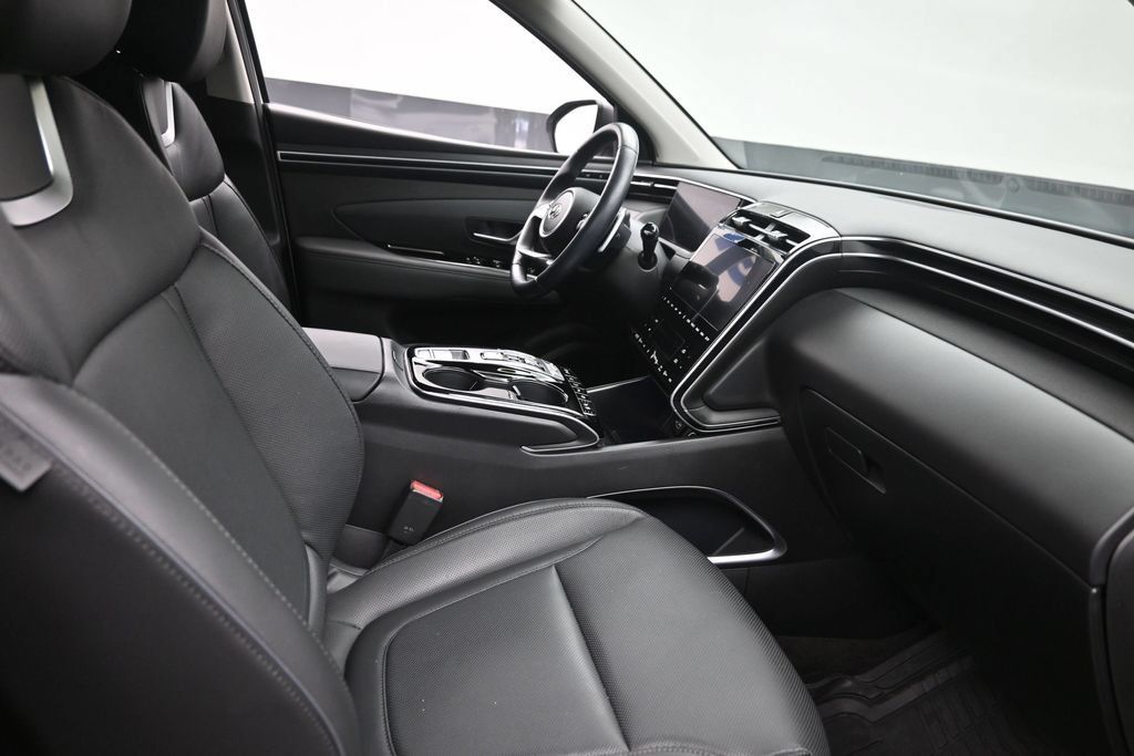 Used 2024 Hyundai Tucson Limited AWD/4WD image 9