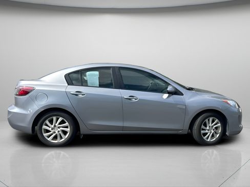 Used 2012 MAZDA MAZDA3 i Touring FWD image 4
