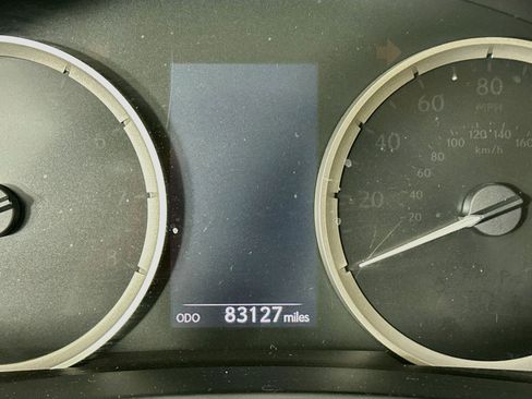 Used 2015 Lexus IS 250 w/ Navigation System Package RWD image 19