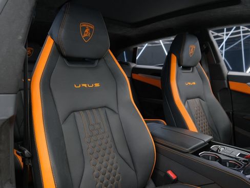 Used 2023 Lamborghini Urus S AWD/4WD image 31