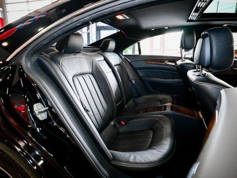 Used 2013 Mercedes-Benz CLS 550 4MATIC image 21