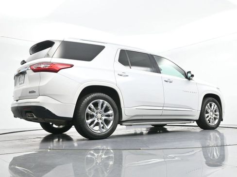 Used 2019 Chevrolet Traverse High Country w/ LPO, Floor Liner Package AWD/4WD image 60