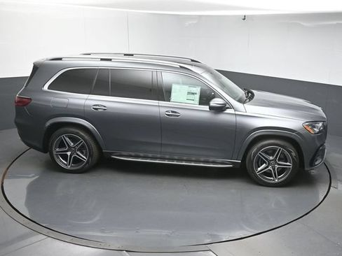 Certified 2026 Mercedes-Benz GLS 450 4MATIC image 55