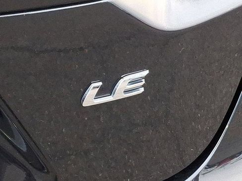 Certified 2021 Toyota Corolla LE image 25