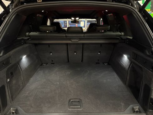 Used 2022 BMW X5 M Competition w/ Competition Package 2 image 25